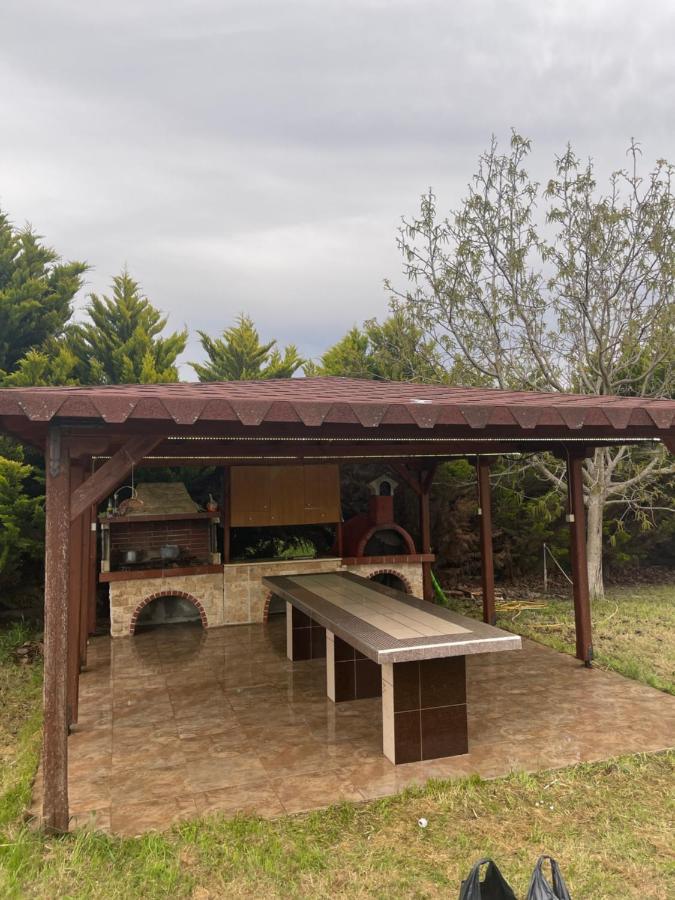 Apartmán Ευχάριστο Εξοχικό Σπίτι Με Barbeque Skála Foúrkas Exteriér fotografie